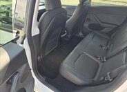 Tesla Model Y SUV / Terénní 0,0 378 kw