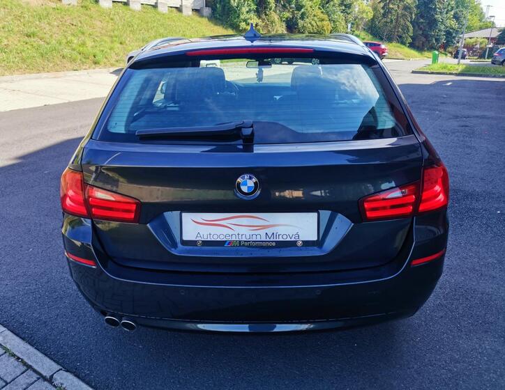 BMW Řada 5 Kombi 2,0 l 160 kw