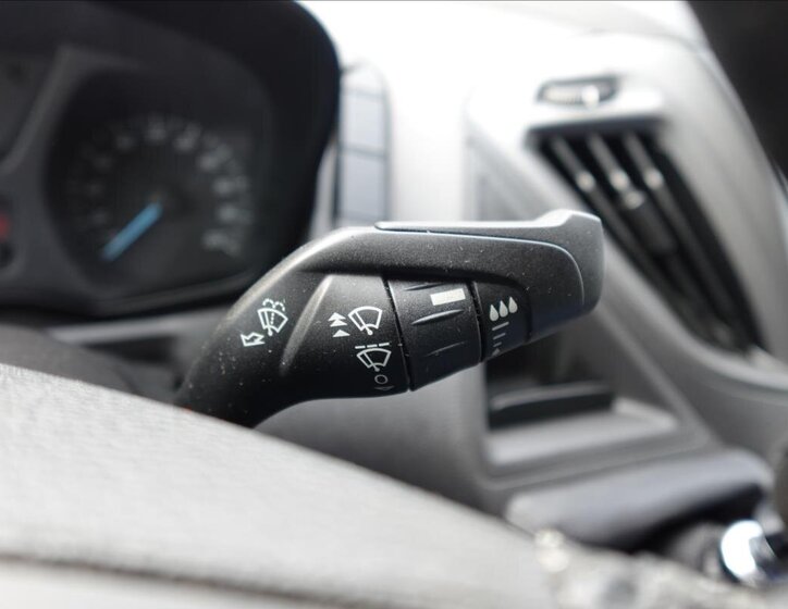 Ford Transit Custom Ostatní 2,0 l 77 kw