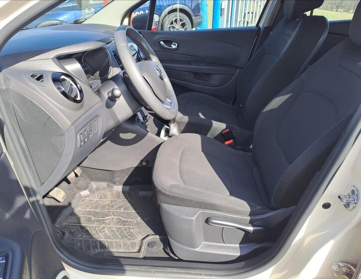 Renault Captur Hatchback 898,0 66 kw