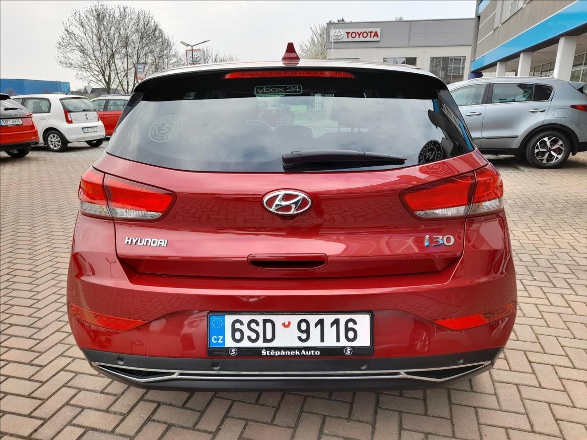 Hyundai i30 Hatchback 1,5 l 118 kw