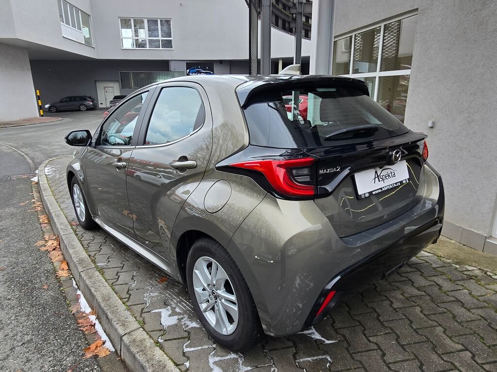 Mazda 2