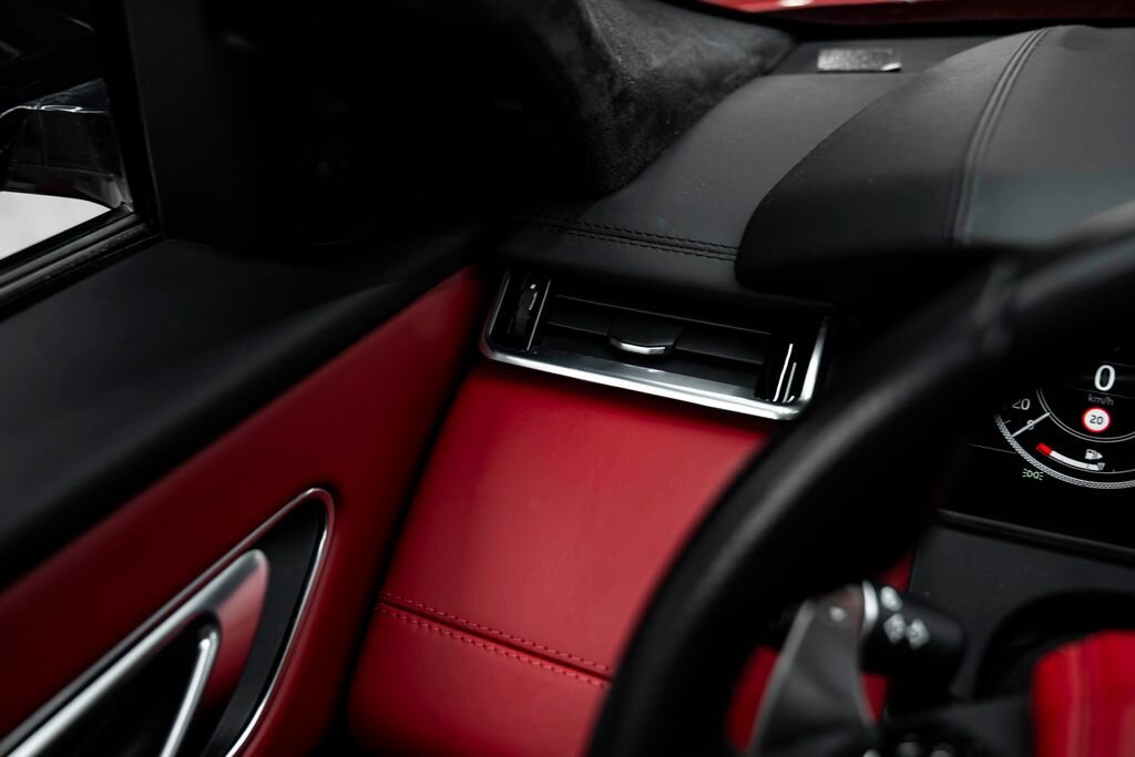 Land Rover Range Rover Velar SUV / Terénní 5,0 l 405 kw