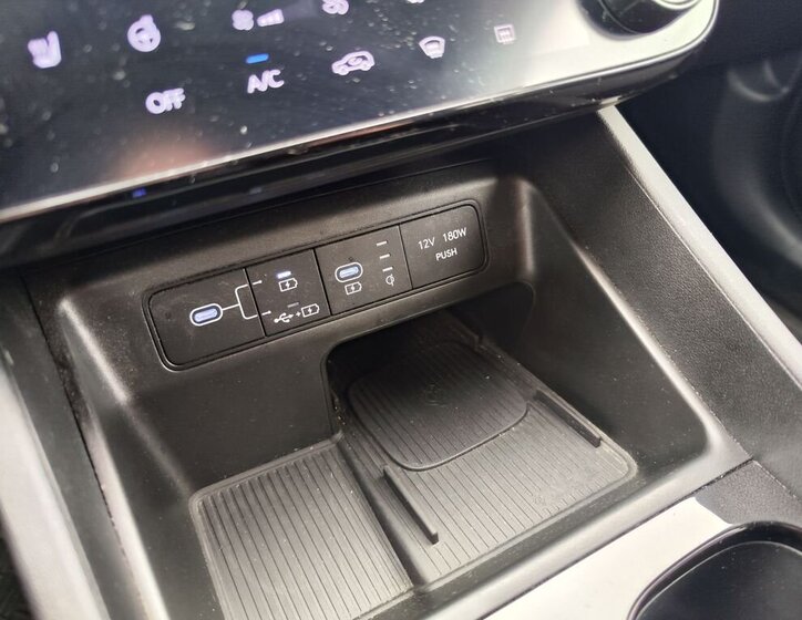 Hyundai Tucson SUV 1,6 l 118 kw