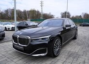 BMW Řada 7 Sedan / Limuzína 6,6 l 430 kw