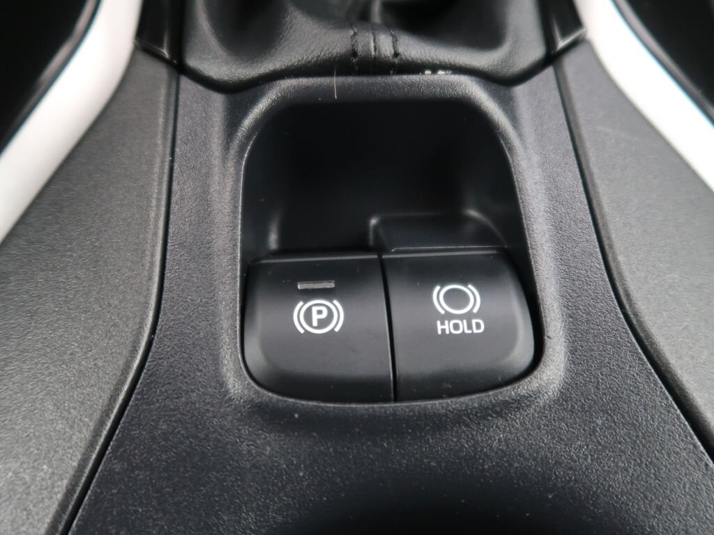 Toyota Corolla Cross Hatchback 2,0 l 112 kw