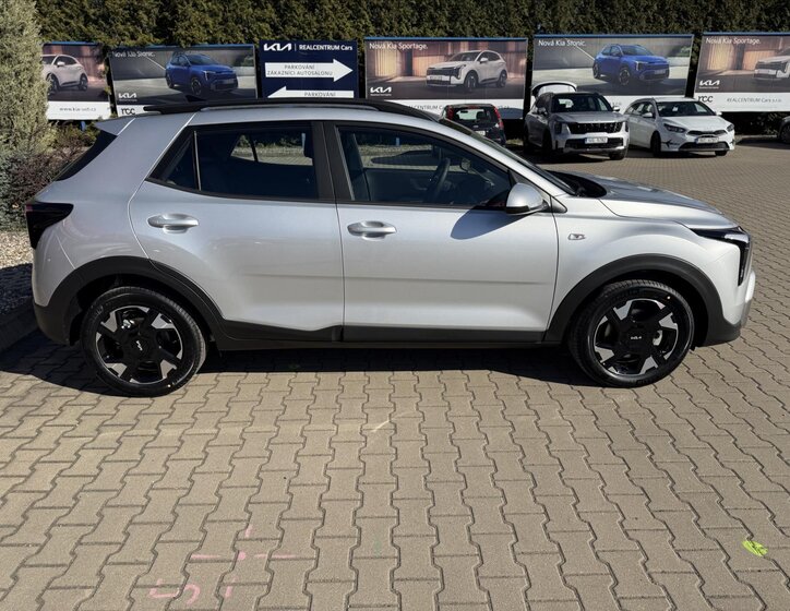 KIA Stonic SUV / Terénní 998,0 74 kw
