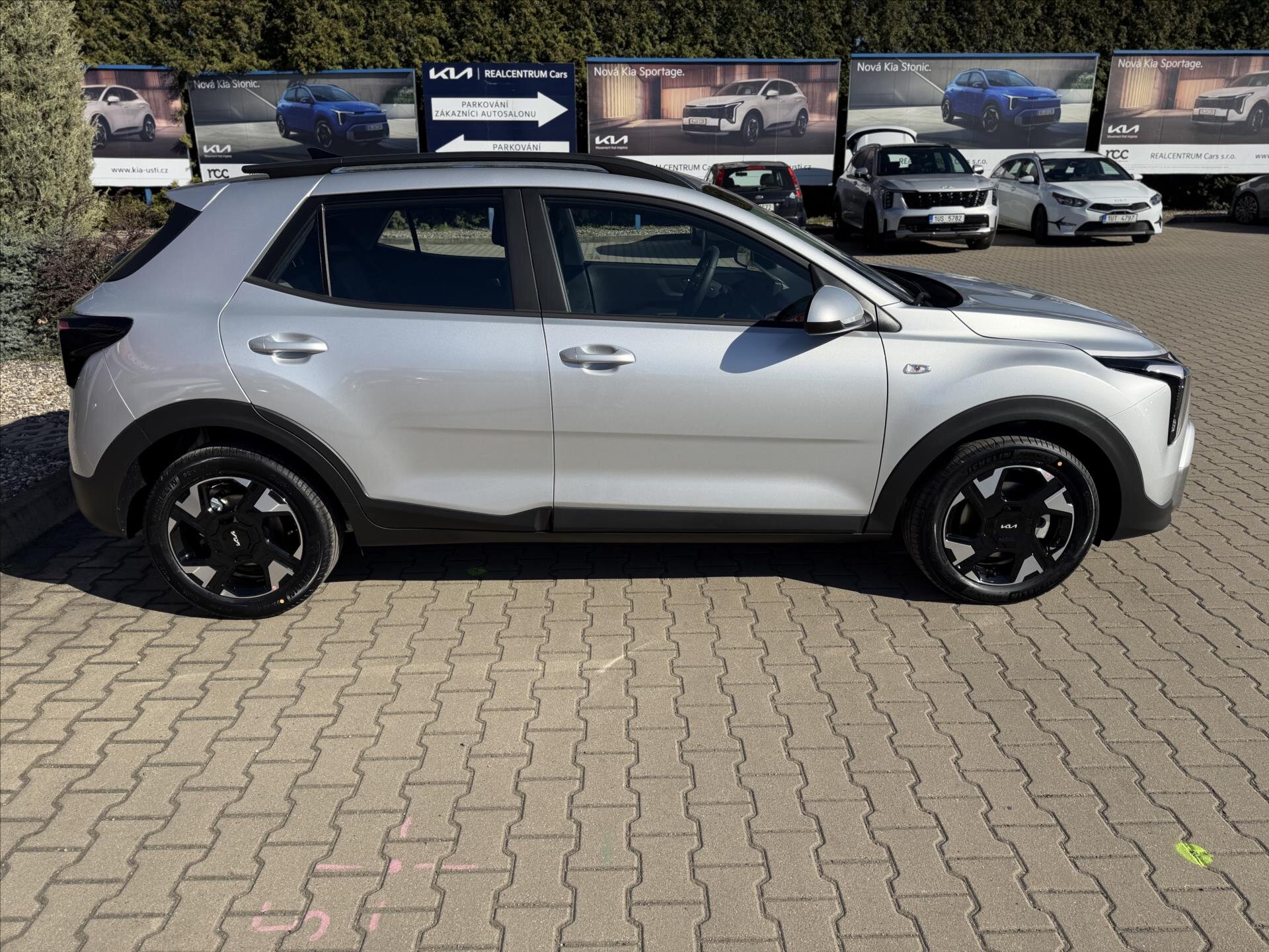 KIA Stonic SUV / Terénní 998,0 74 kw