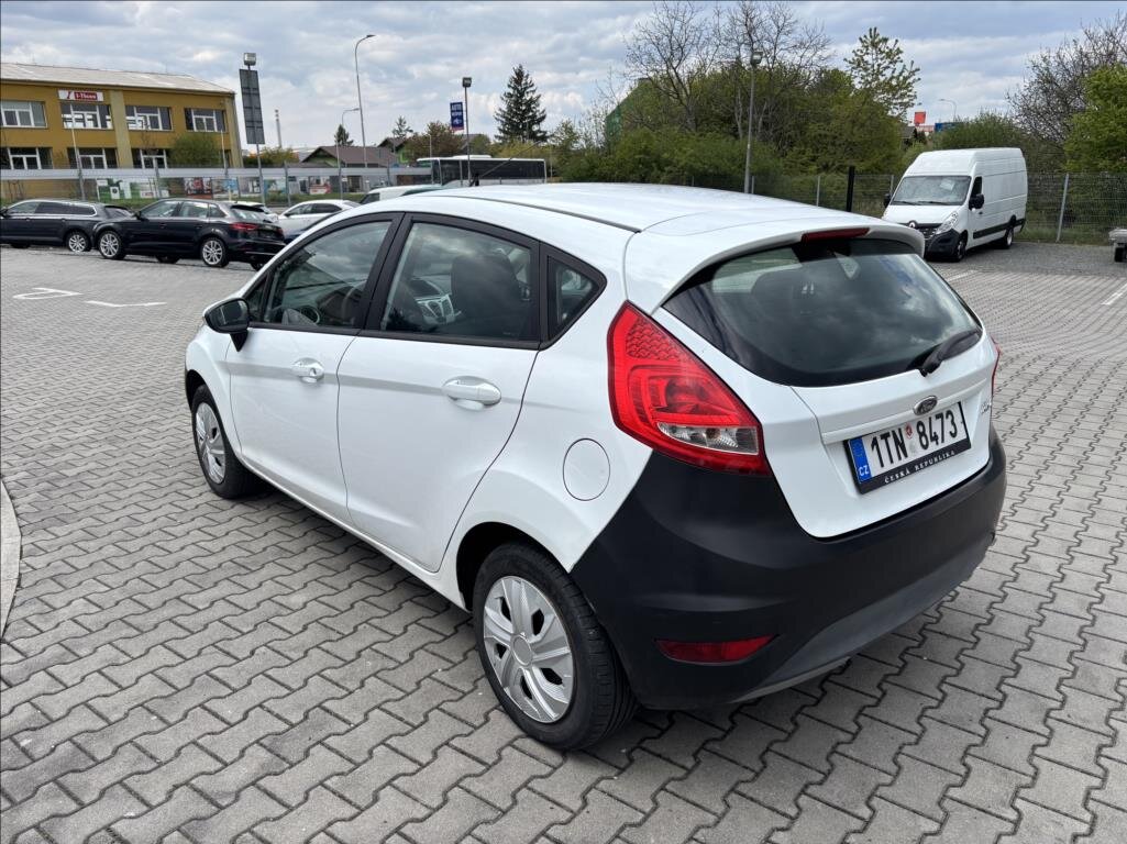 Ford Fiesta Hatchback 1,4 l 51 kw