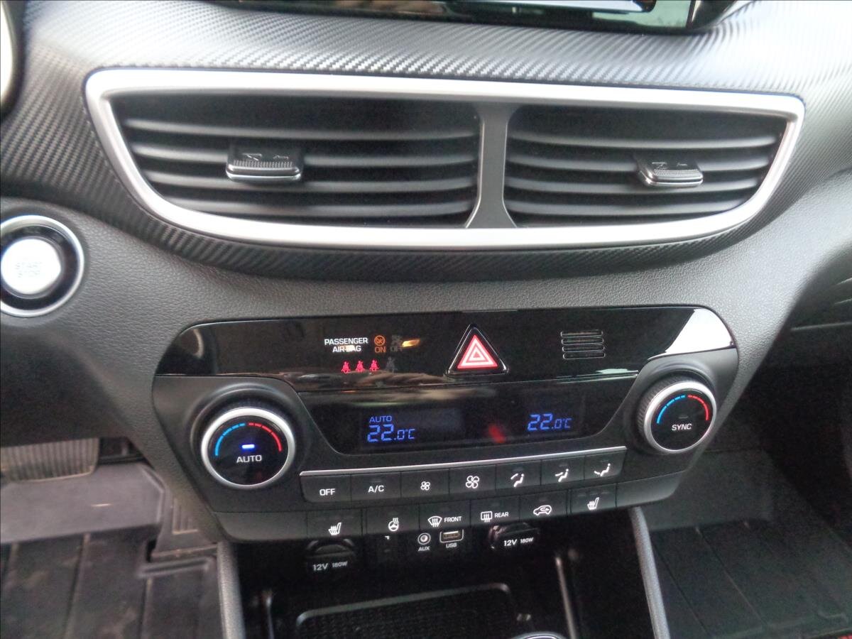 Hyundai Tucson SUV / Terénní 1,6 l 100 kw