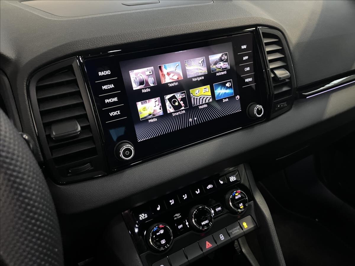 Škoda Karoq SUV / Terénní 1,5 l 110 kw