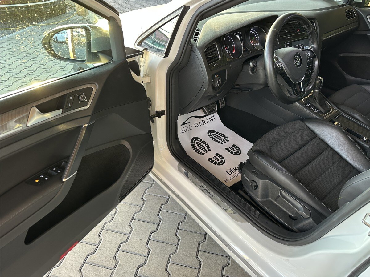 Volkswagen Golf Kombi 2,0 l 135 kw