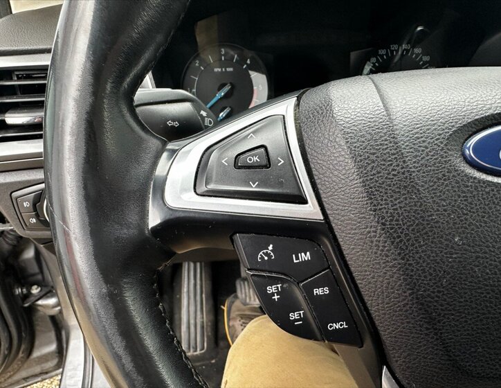 Ford Mondeo Kombi 1,6 l 85 kw