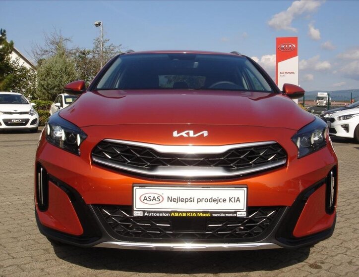 KIA XCeed SUV 1,5 l 103 kw