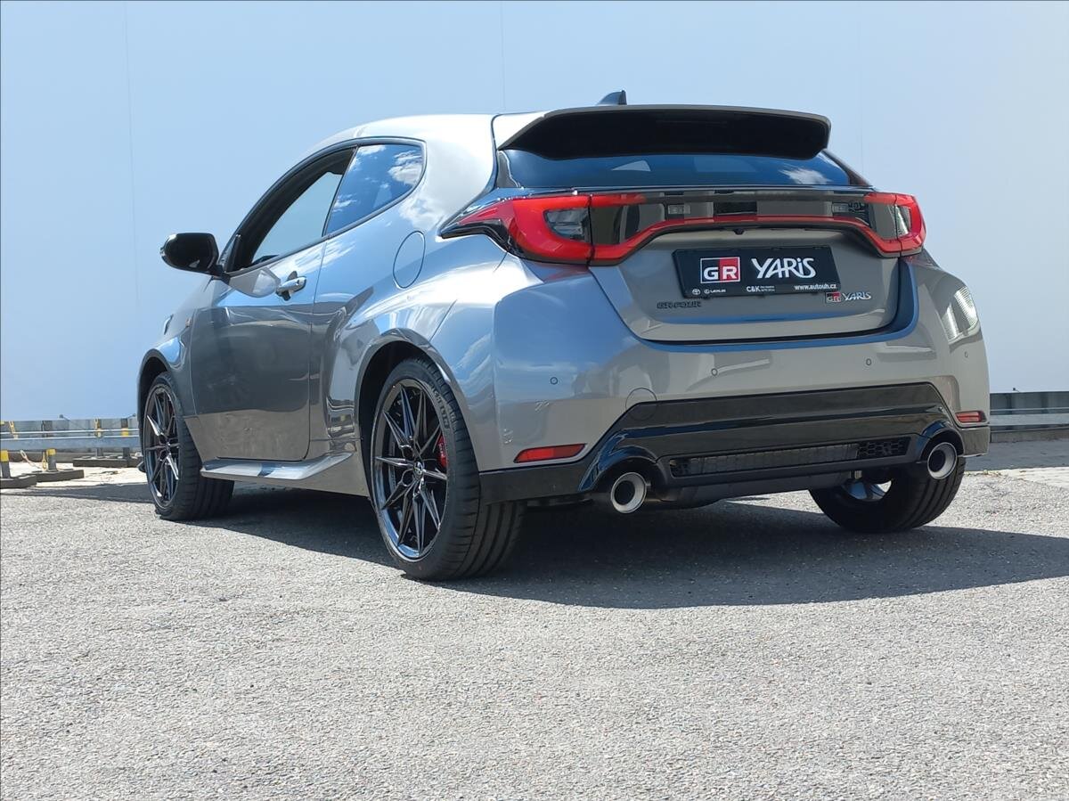Toyota GR Yaris Hatchback 1,6 l 206 kw