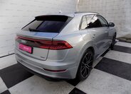 Audi Q8 7