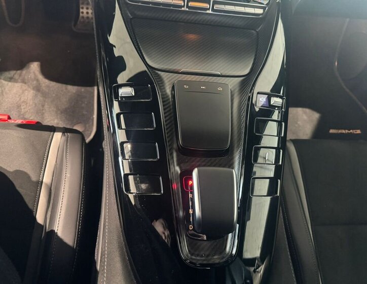 Mercedes-Benz AMG GT Kupé 4,0 l 430 kw