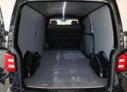 Volkswagen Transporter Skříň 2,0 l 75 kw