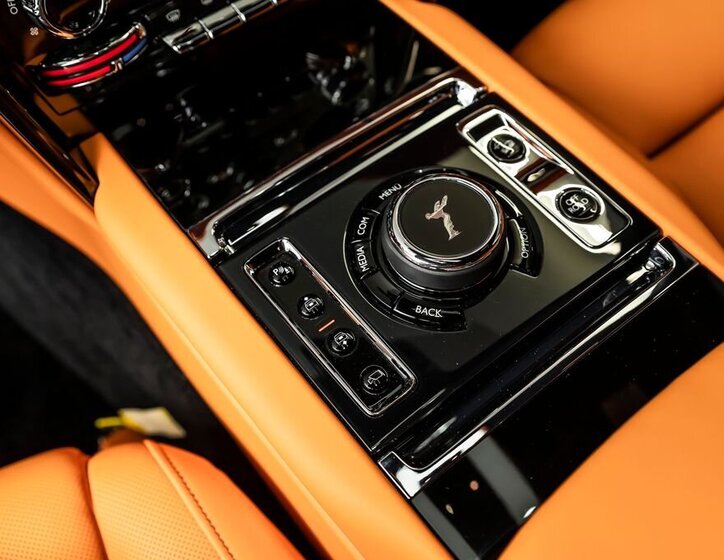 Rolls-Royce Cullinan SUV 6,7 l 441 kw