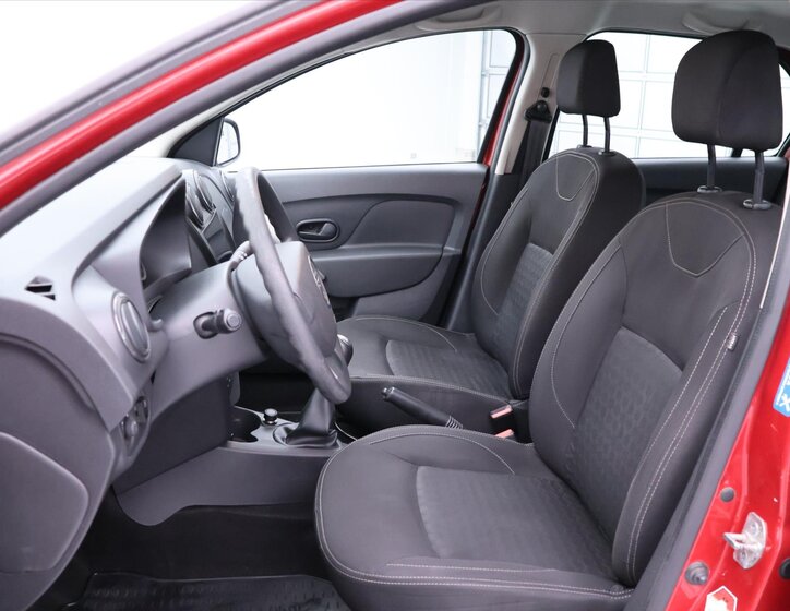 Dacia Logan Sedan / Limuzína 1,1 l 55 kw