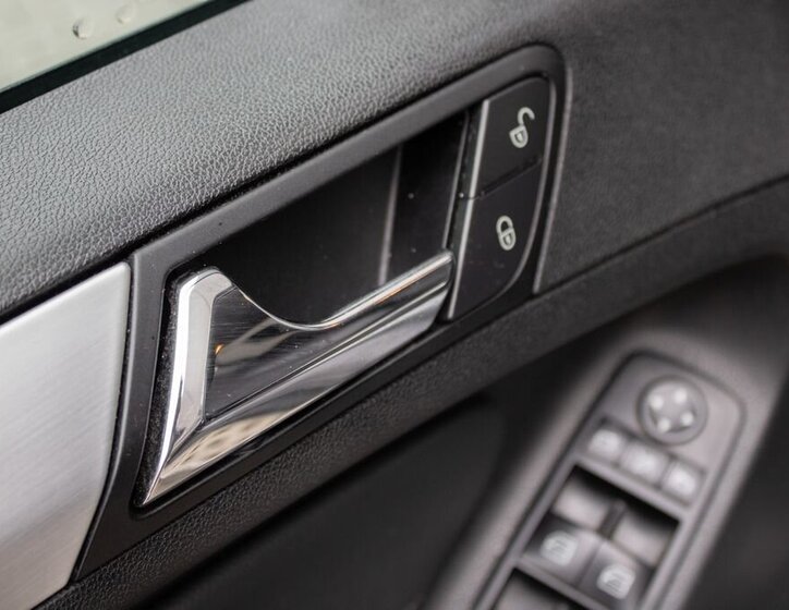 Mercedes-Benz Třídy M 19