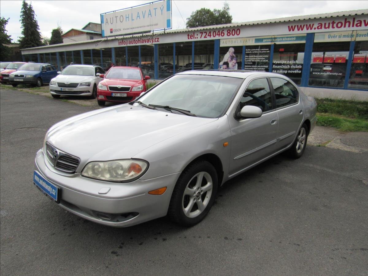 Nissan Maxima Sedan / Limuzína 2,0 l 103 kw