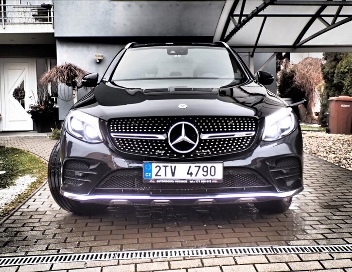 Mercedes-Benz GLC SUV / Terénní 3,0 l 270 kw