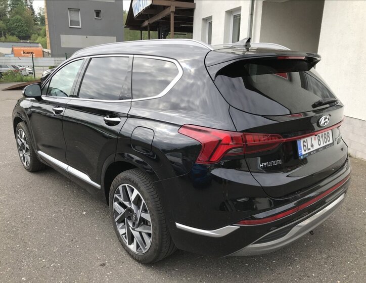 Hyundai Santa Fe SUV / Terénní 2,2 l 142 kw