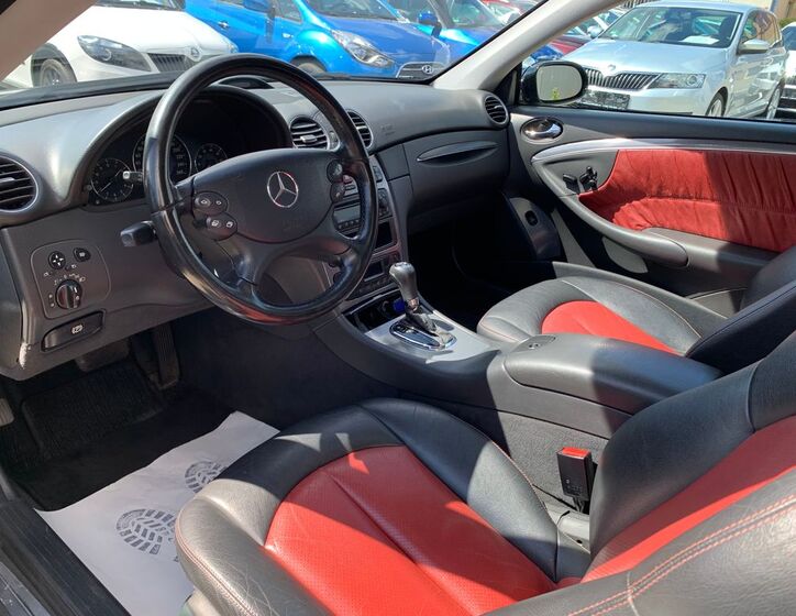 Mercedes-Benz CLK 16