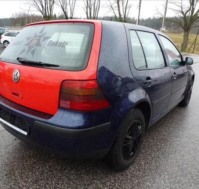 Volkswagen Golf 10