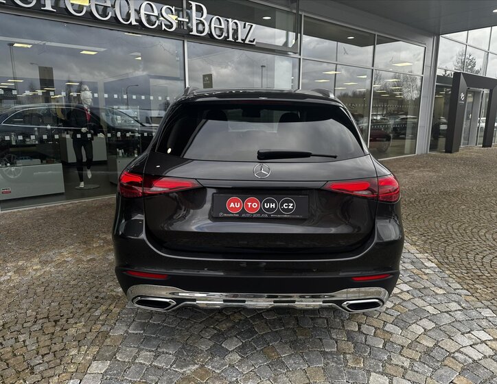 Mercedes-Benz GLC SUV / Terénní 2,0 l 145 kw
