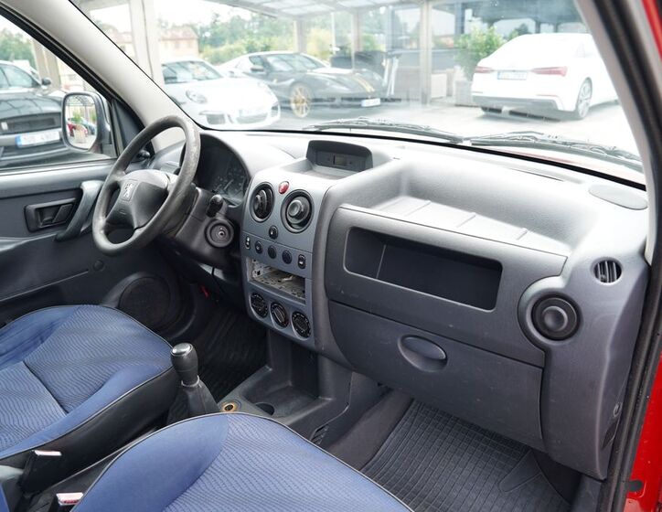 Peugeot Partner 22
