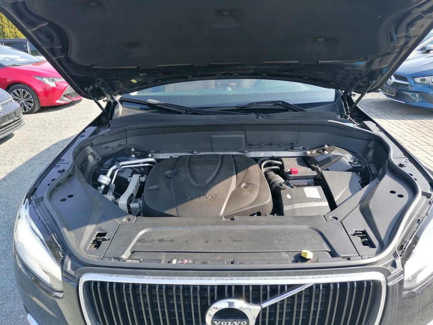 Volvo XC90 Kombi 2,0 l 165 kw