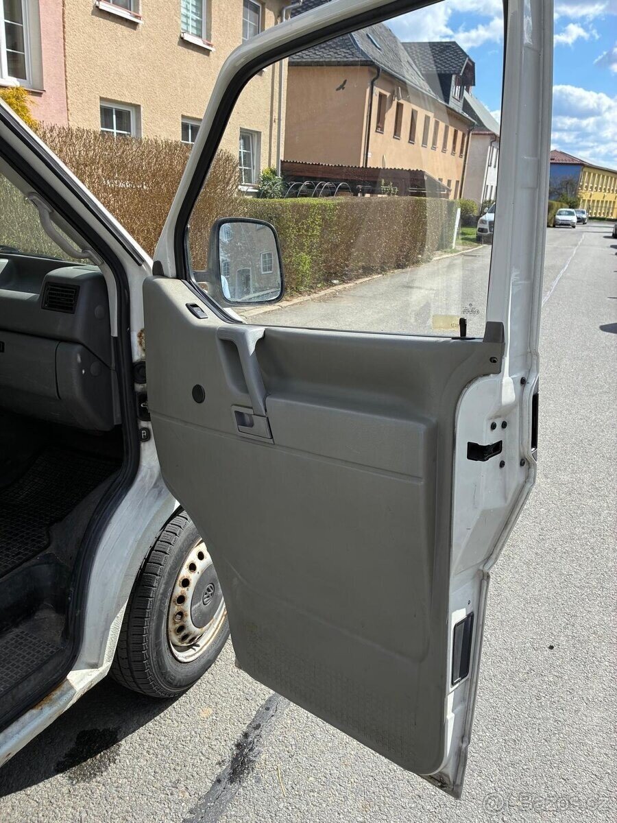 Volkswagen Transporter VAN / Minibus 0,0 65 kw