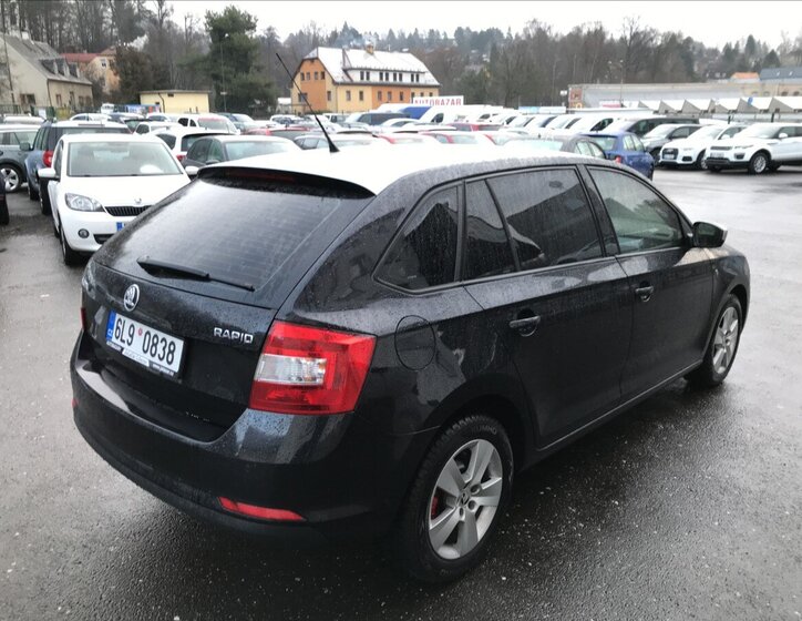 Škoda Rapid 5