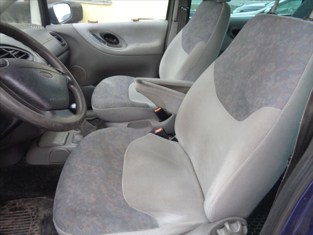 Ford Galaxy Kombi 2,0 l 81 kw