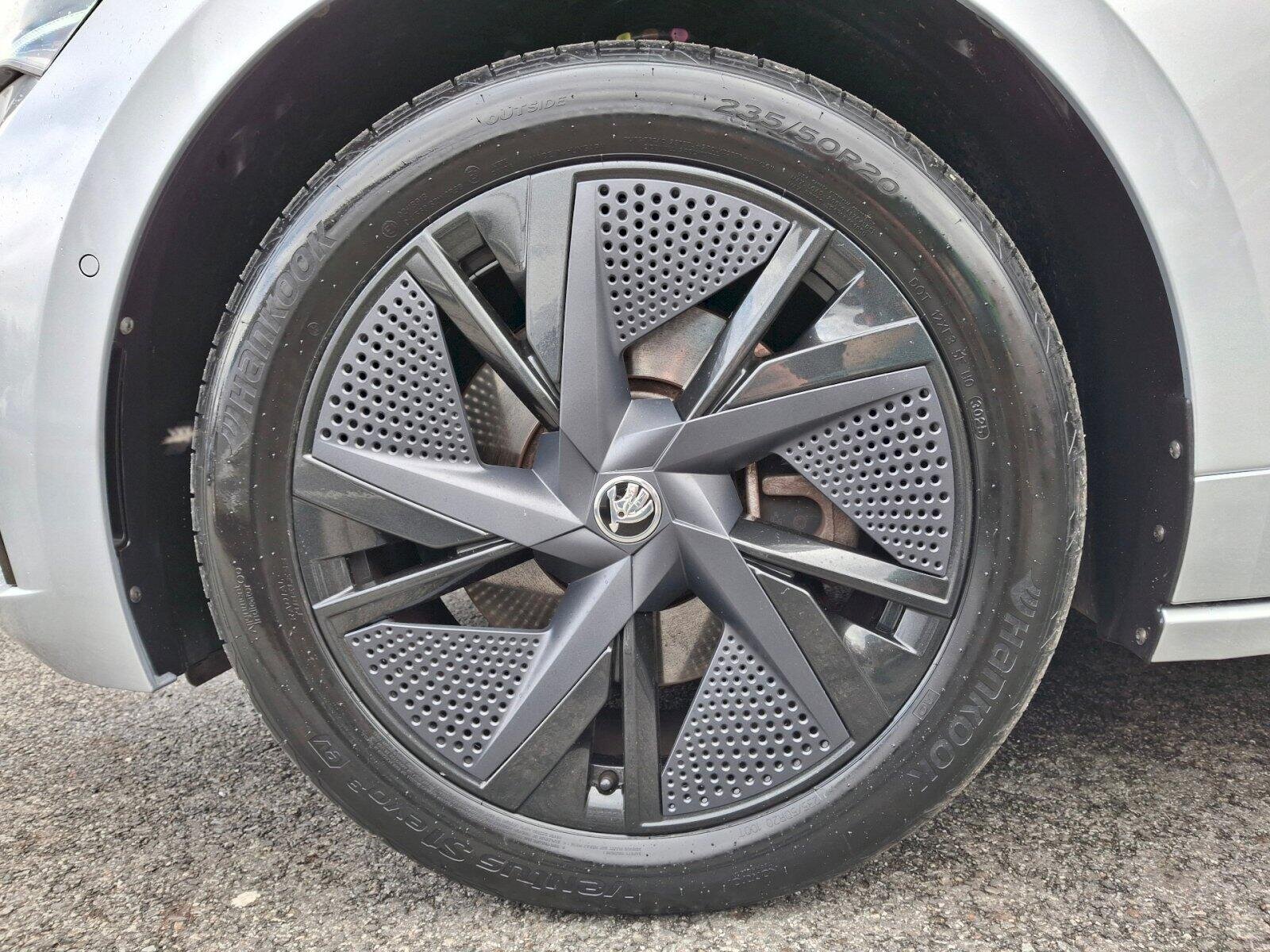 Škoda Enyaq Ostatní 0,0 220 kw