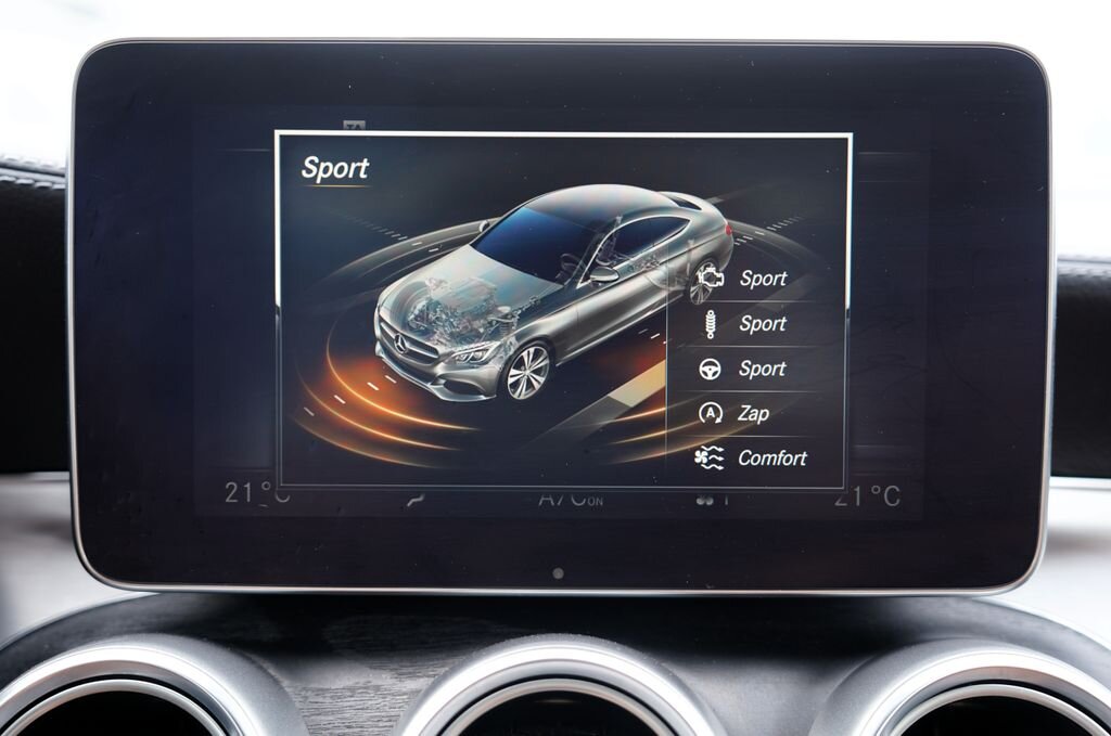 Mercedes-Benz Třídy C Kupé 2,1 l 150 kw