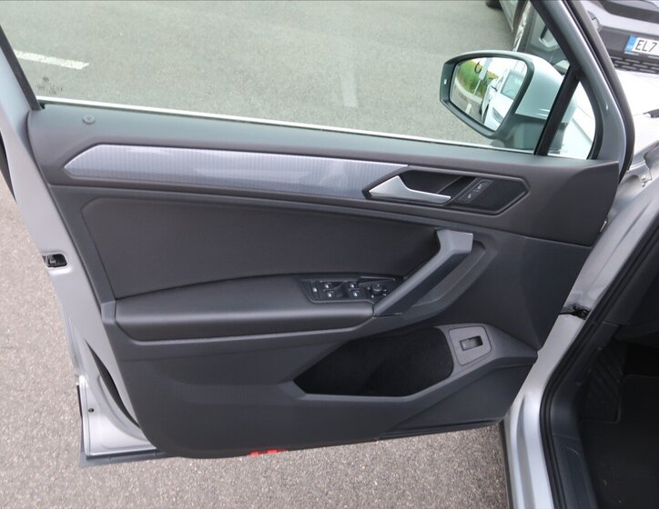 Volkswagen Tiguan Kombi 1,5 l 110 kw