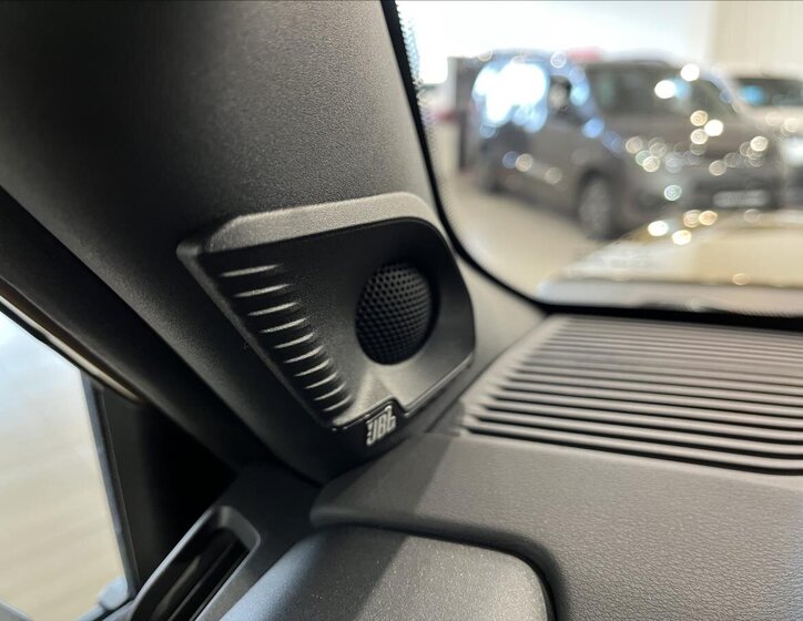 Toyota Land Cruiser 24