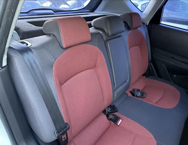 Nissan Qashqai SUV / Terénní 2,0 l 110 kw