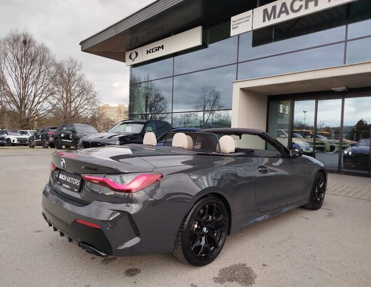 BMW Řada 4 Kabriolet 0,0 275 kw