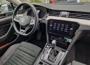 Volkswagen Passat Sedan / Limuzína 2,0 l 147 kw