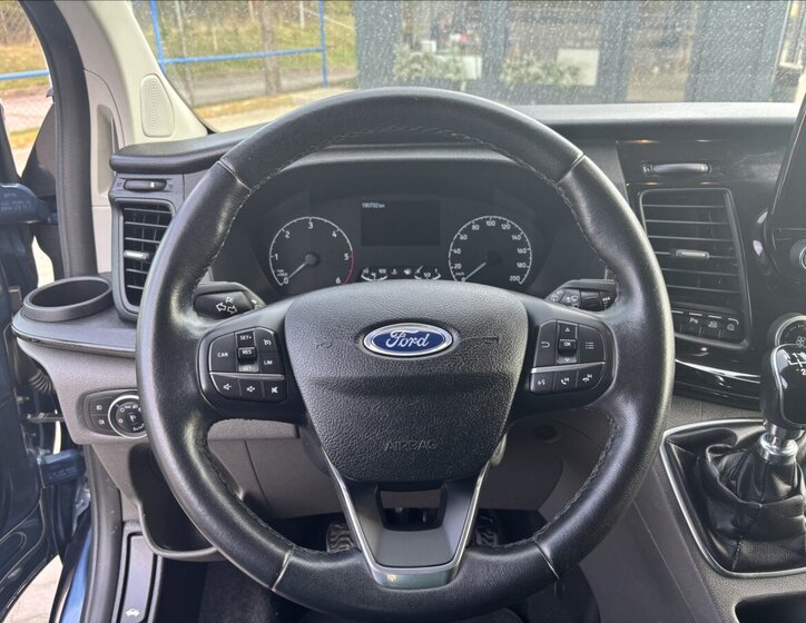 Ford Tourneo Custom Kombi 2,0 l 136 kw