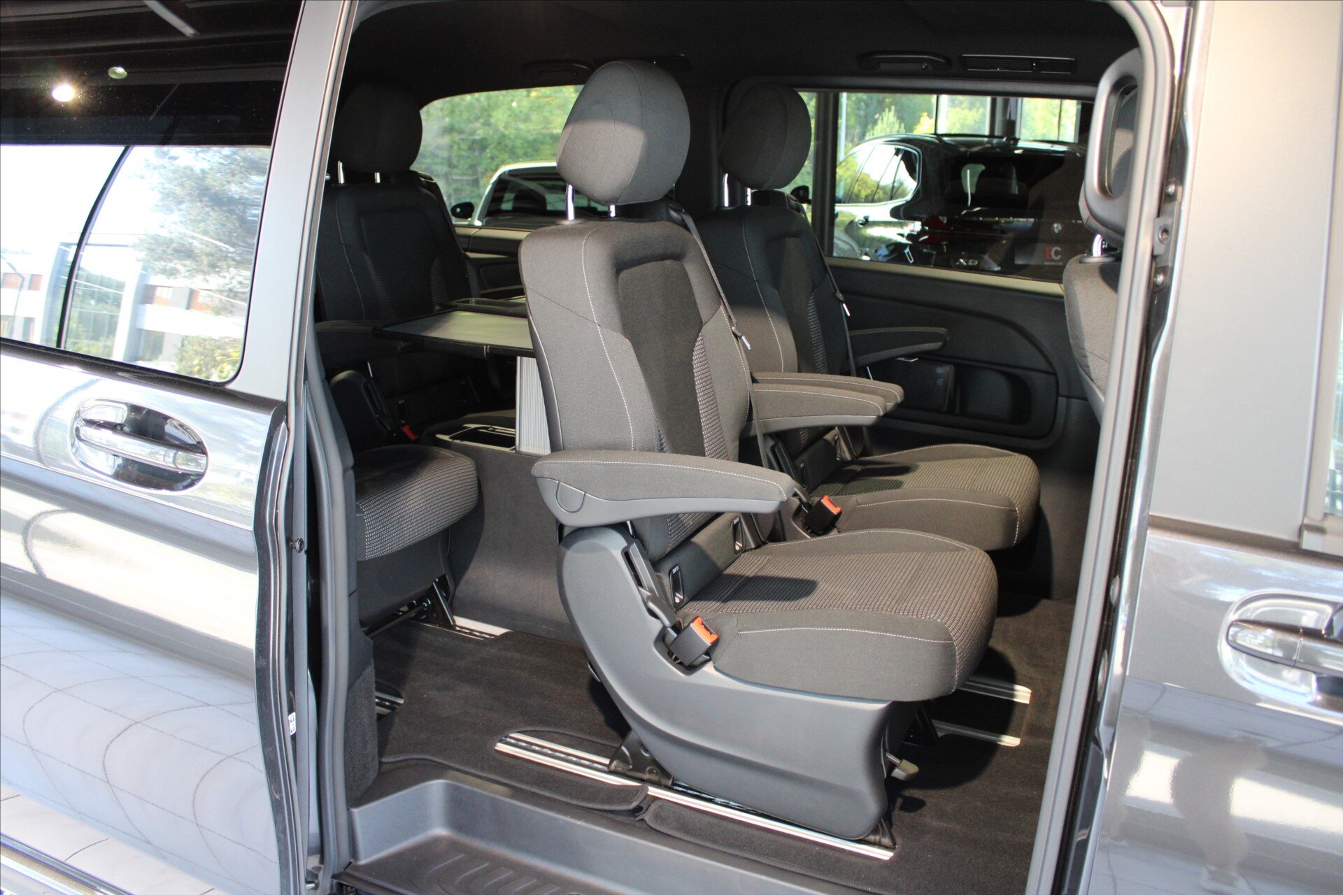 Mercedes-Benz Třídy V MPV 2,0 l 174 kw