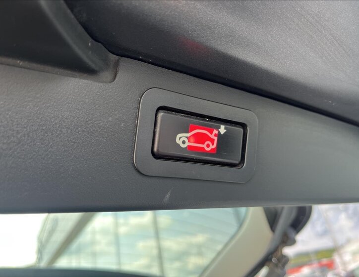 BMW X5 SUV / Terénní 3,0 l 200 kw