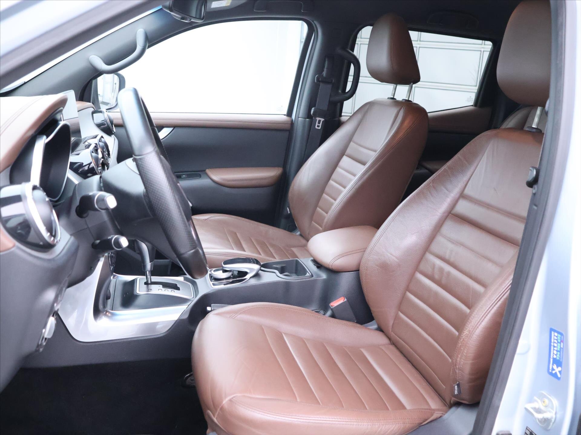 Mercedes-Benz Třídy X Pick-up 2,3 l 140 kw