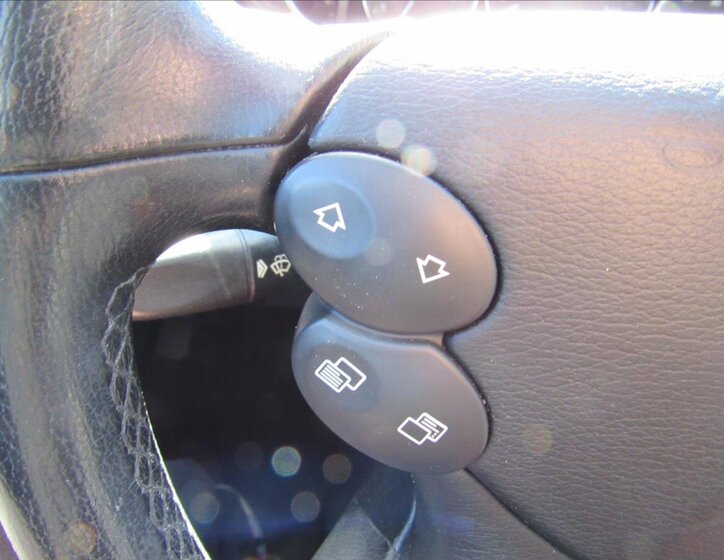 Mercedes-Benz CLS Sedan / Limuzína 3,0 l 165 kw