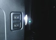 Land Rover Defender SUV / Terénní 3,0 l 183 kw