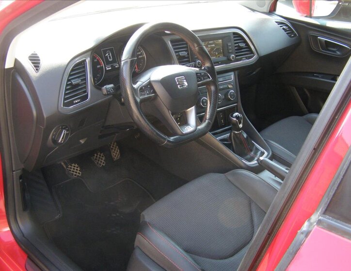 Seat Leon Hatchback 1,4 l 92 kw